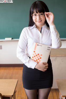 同学麦娜丝